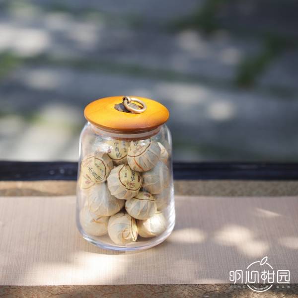 50克 滑面圆肩玻璃瓶 - 图片 2